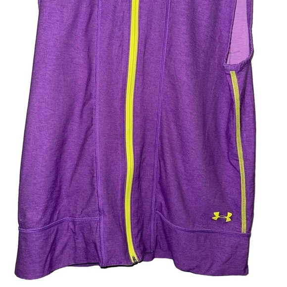 Under Armour Boys Vest Size XL - Picture 4 of 6